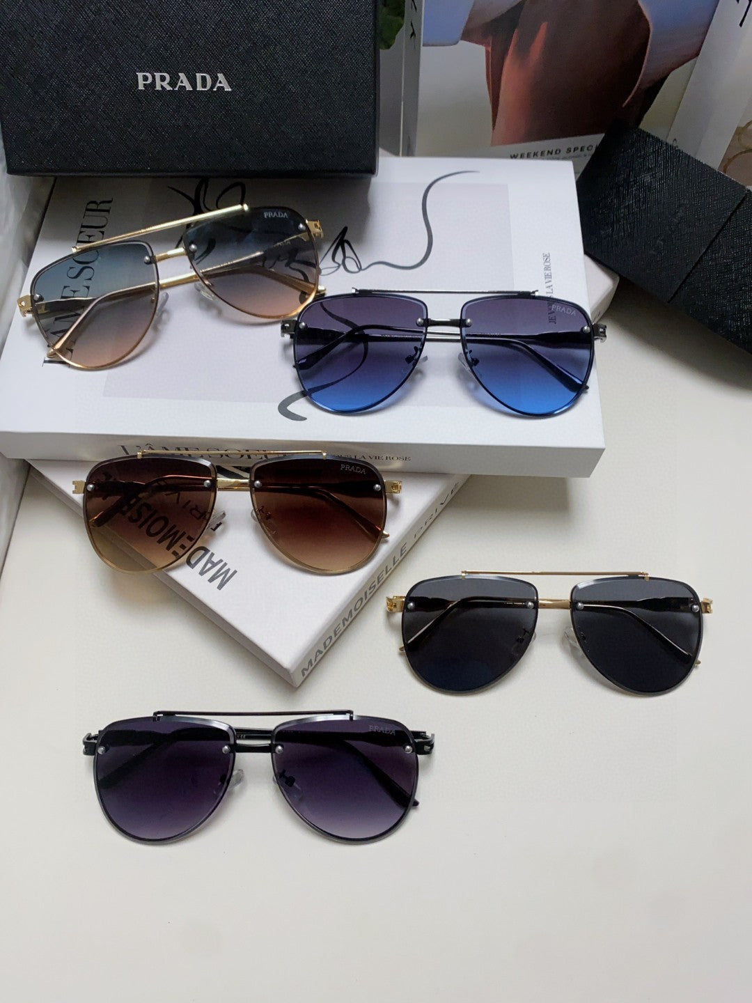 Prada Fashion Gray Lens Sunglasses for Men & Women - 358414 - detail image 9
