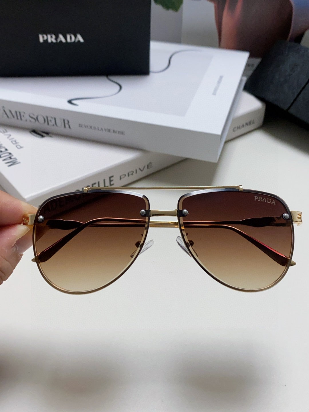 Prada Fashion Gray Lens Sunglasses for Men & Women - 358416 - detail image 3