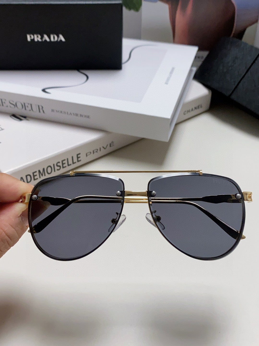 Prada Fashion Blue Lens Sunglasses for Men & Women - 358417 - detail image 3