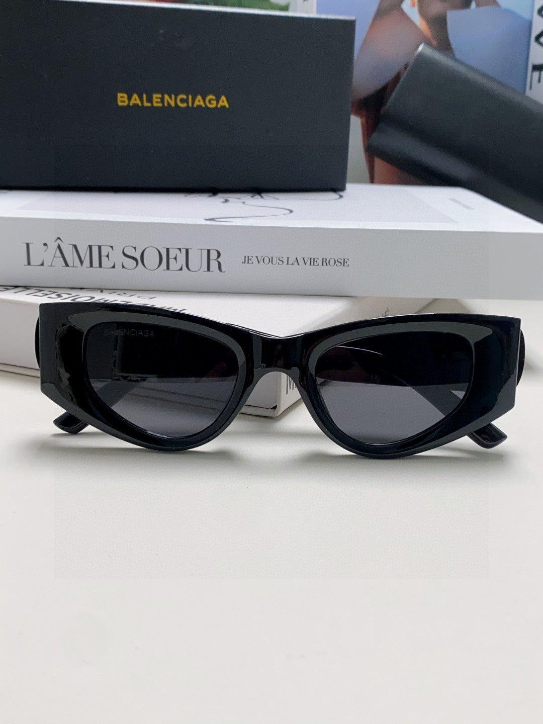 Balenciaga Polarized Cat-Eye Orange Lens Sunglasses for Men & Women - 358649 - detail image 8