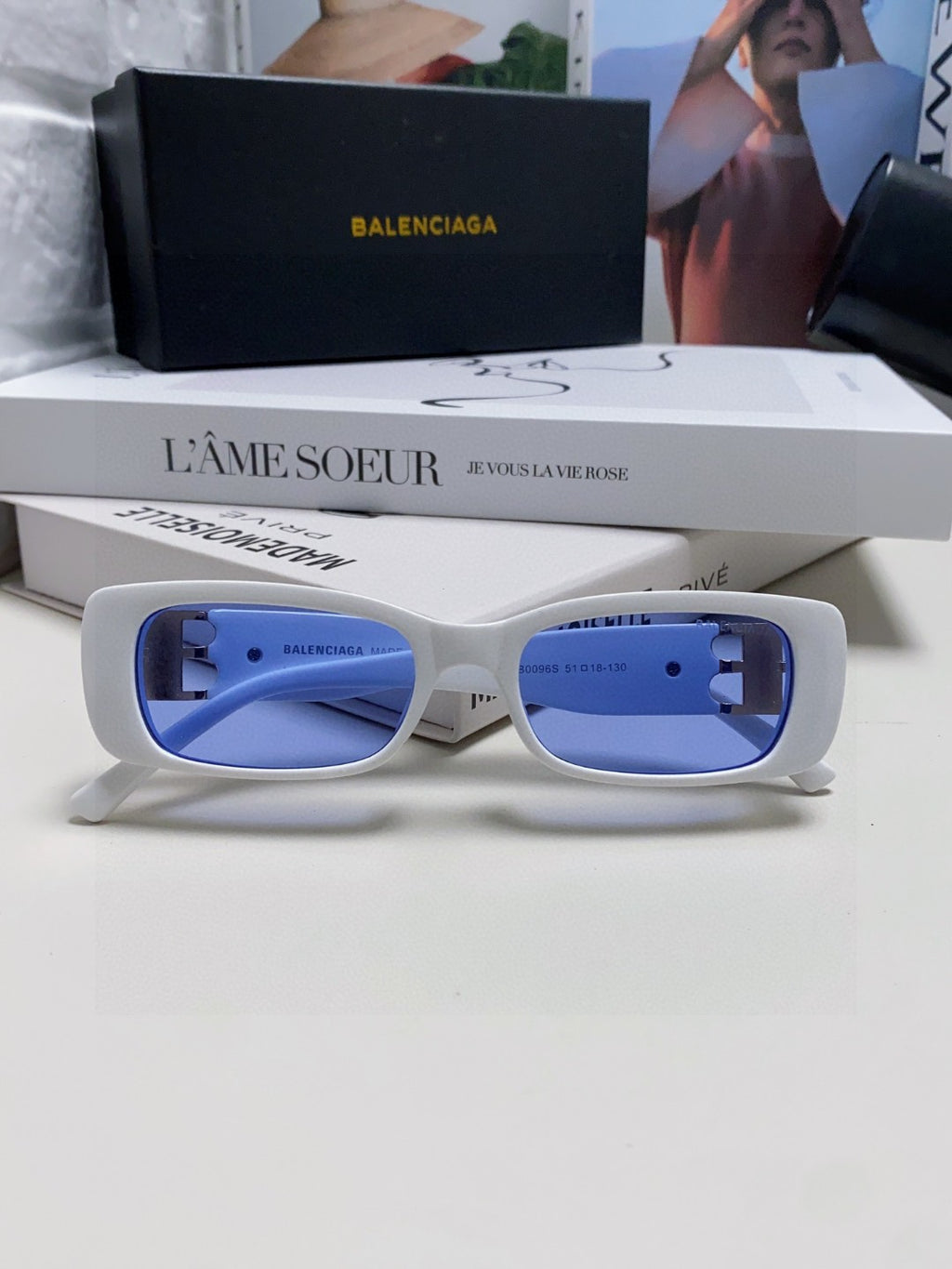 Balenciaga Rectangular Silver Lens Sunglasses for Men & Women - 487527 - detail image 5