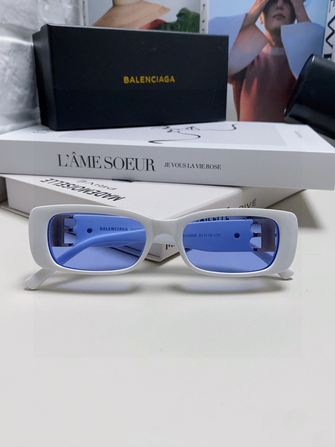 Balenciaga Rectangular Silver Lens Sunglasses for Men & Women - 487527 - detail image 5