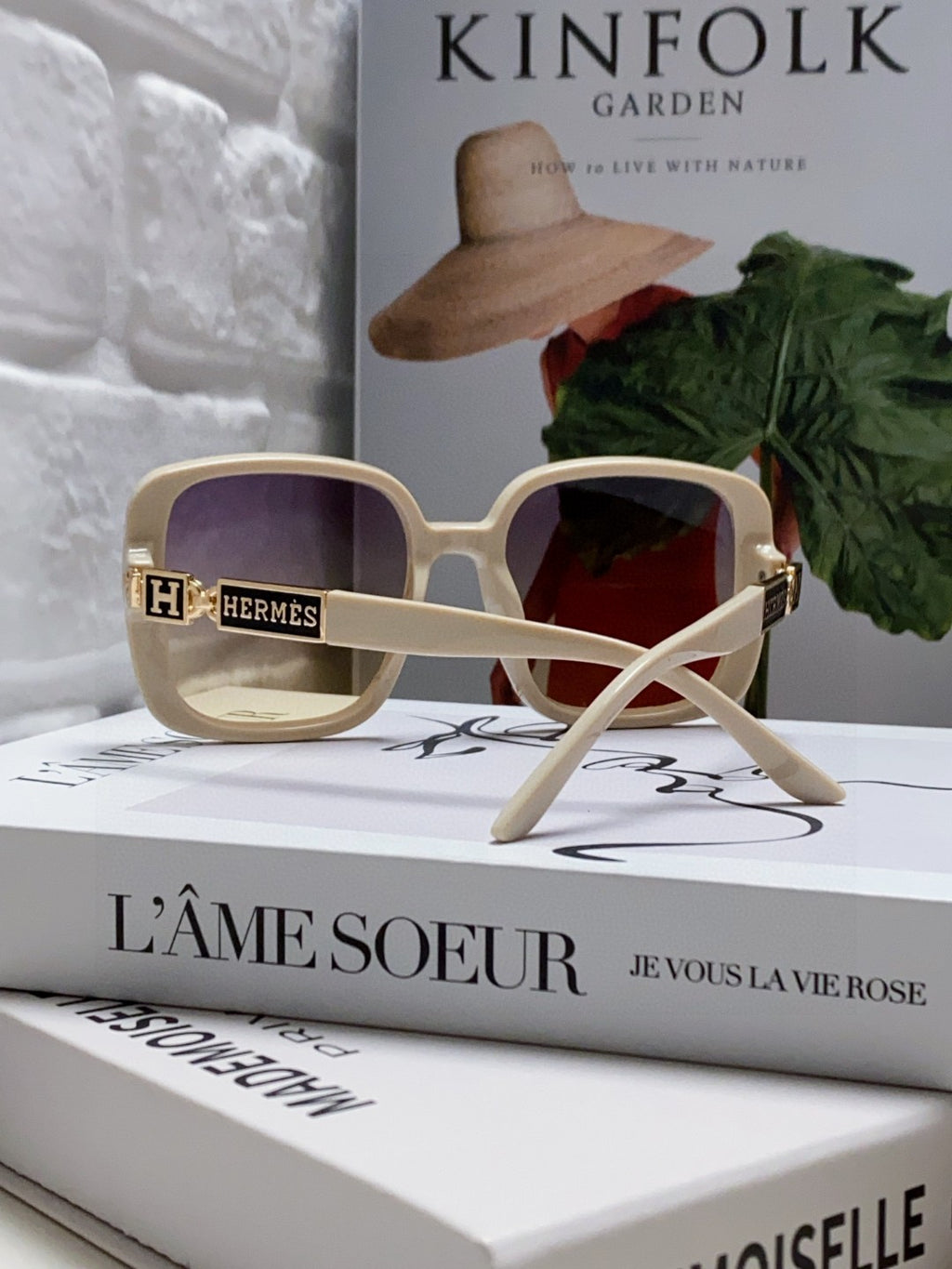 Hermès Polarized Square Brown Lens Sunglasses for Women - 433000 - detail image 2