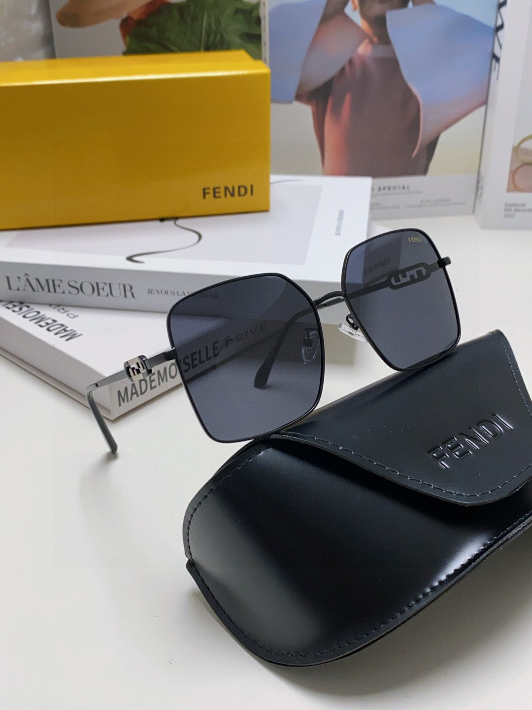 Fendi Polarized Metal Oversized Black Lens Sunglasses for Women - detail image 7
