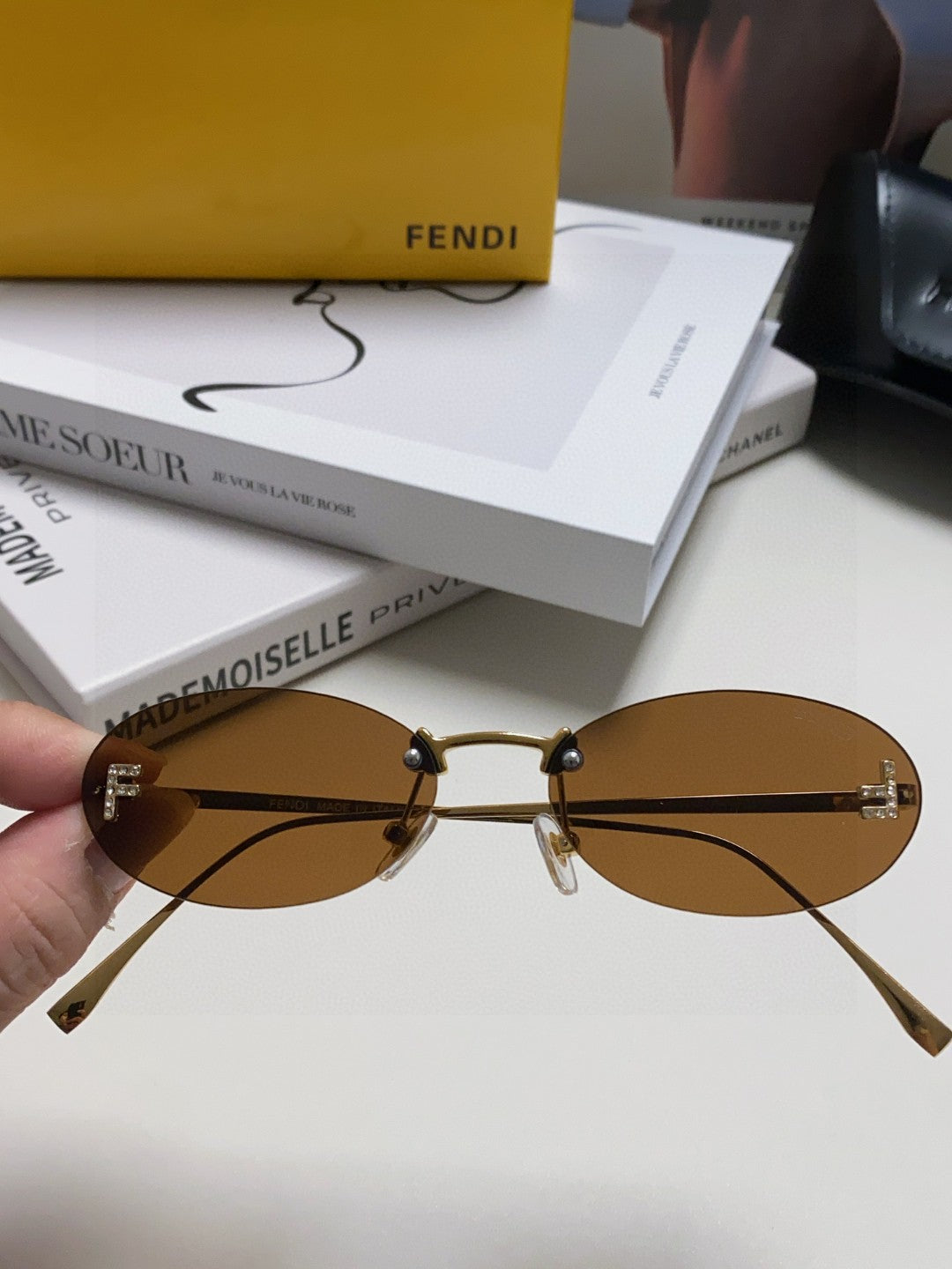 Fendi Lightweight Metal Rimless Red Lens Sunglasses for Men & Women - 358755 - detail image 2