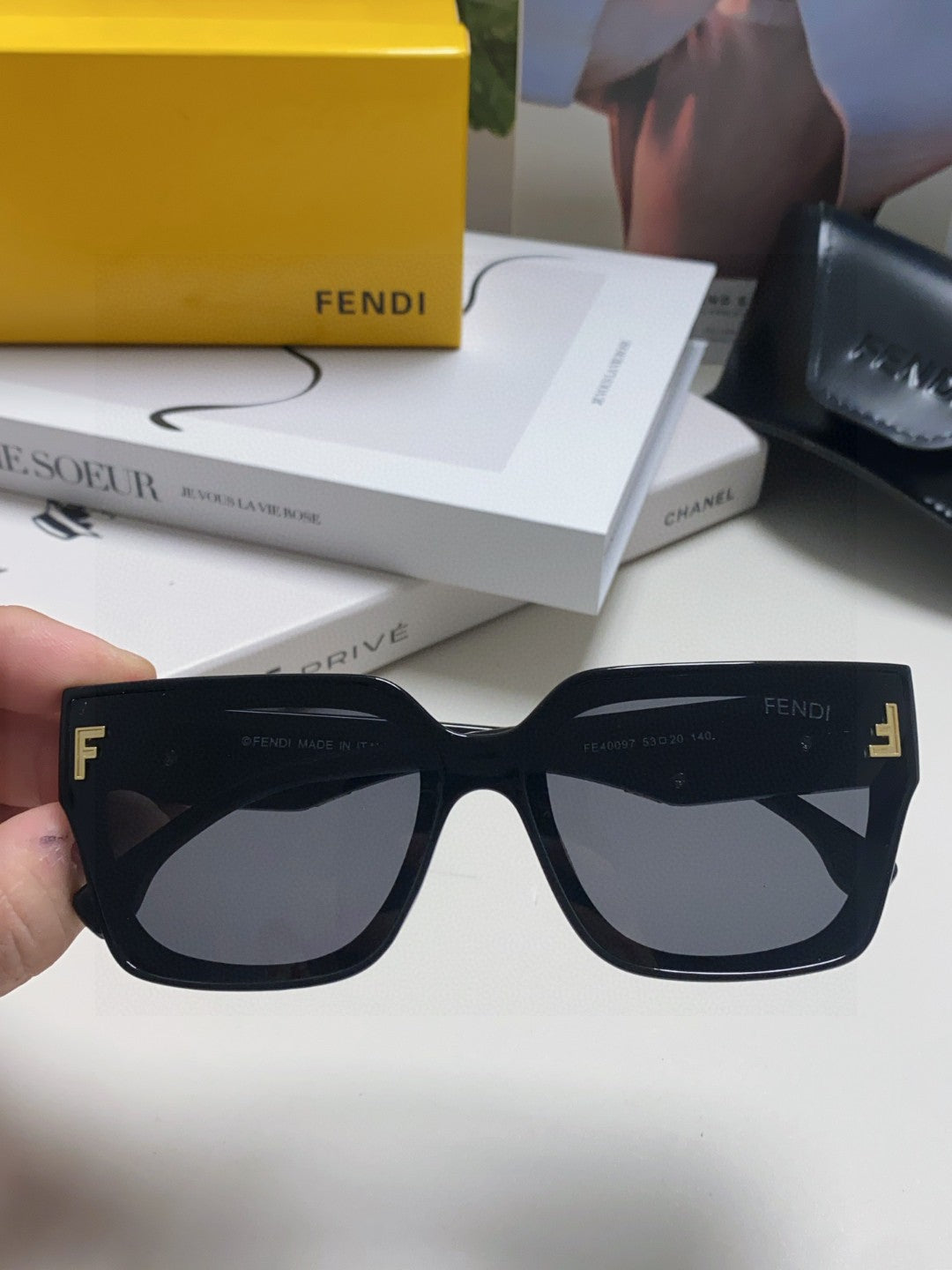 Fendi Fashion Black Lens Sunglasses for Women - 358757 - detail image 7