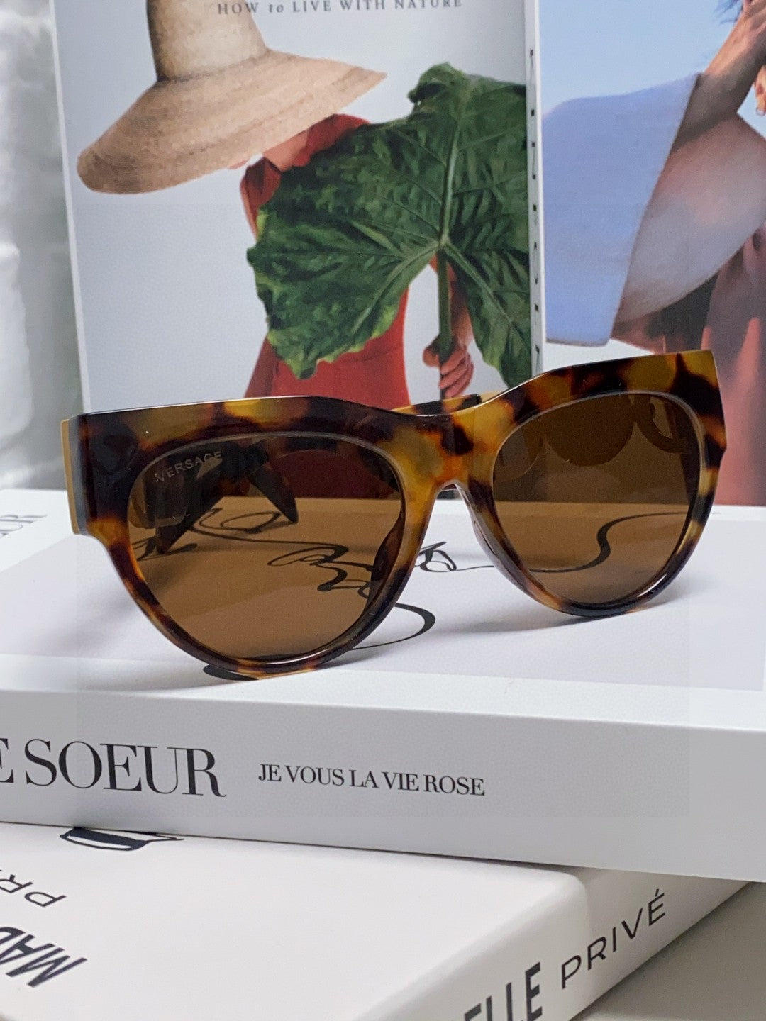 Versace Fashion Black Lens Sunglasses for Men & Women - 487811 - detail image 3