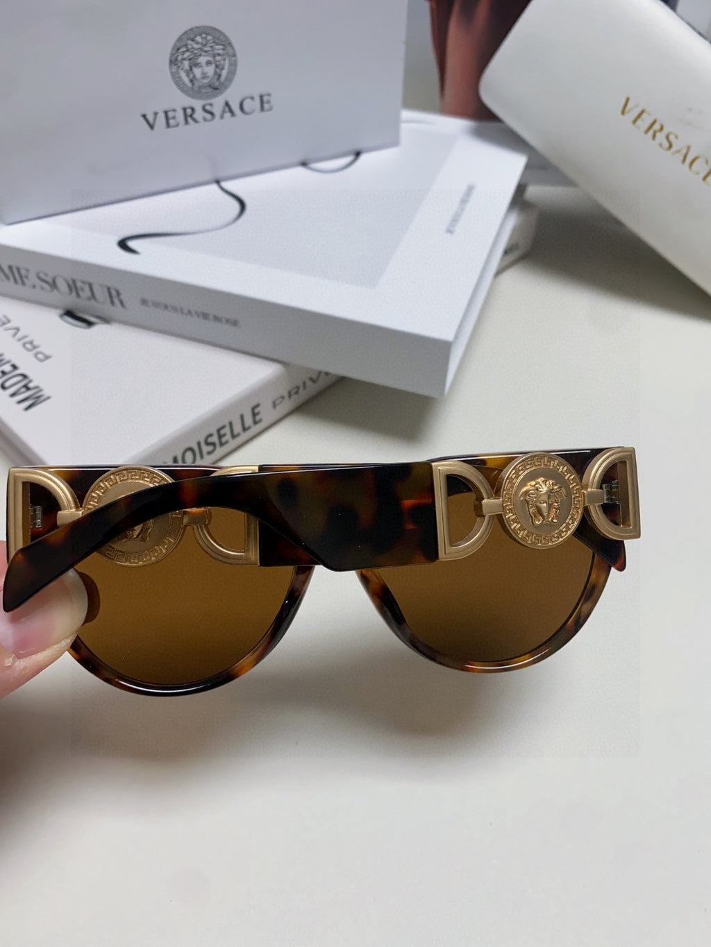 Versace Fashion Black Lens Sunglasses for Men & Women - 487811 - detail image 6