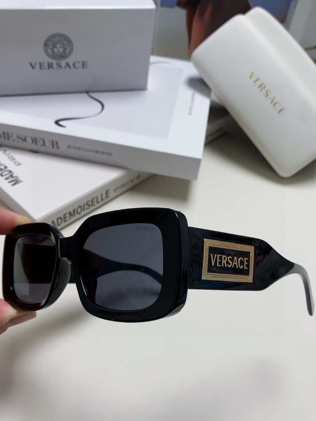 Versace Polarized Fashion Blue Lens Sunglasses for Men & Women - detail image 5
