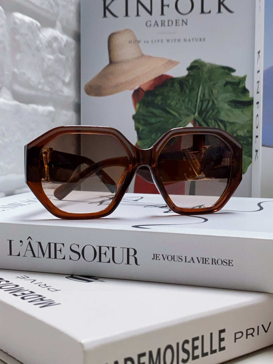 Louis Vuitton Square Red Lens Sunglasses for Men & Women - 414911
