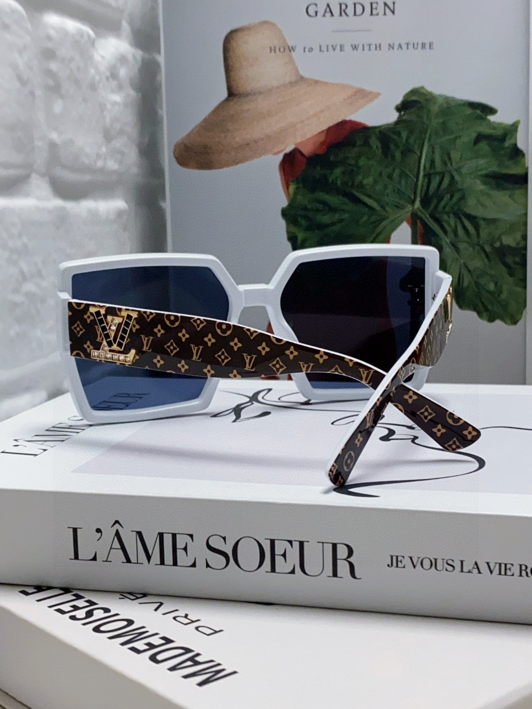 Louis Vuitton Square Black Lens Sunglasses for Women - 414914