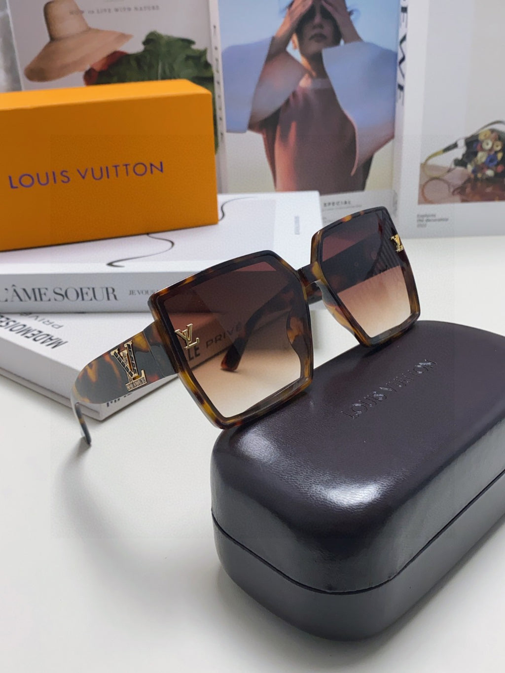 Louis Vuitton Square Red Lens Sunglasses for Women - 414916 - detail image 7