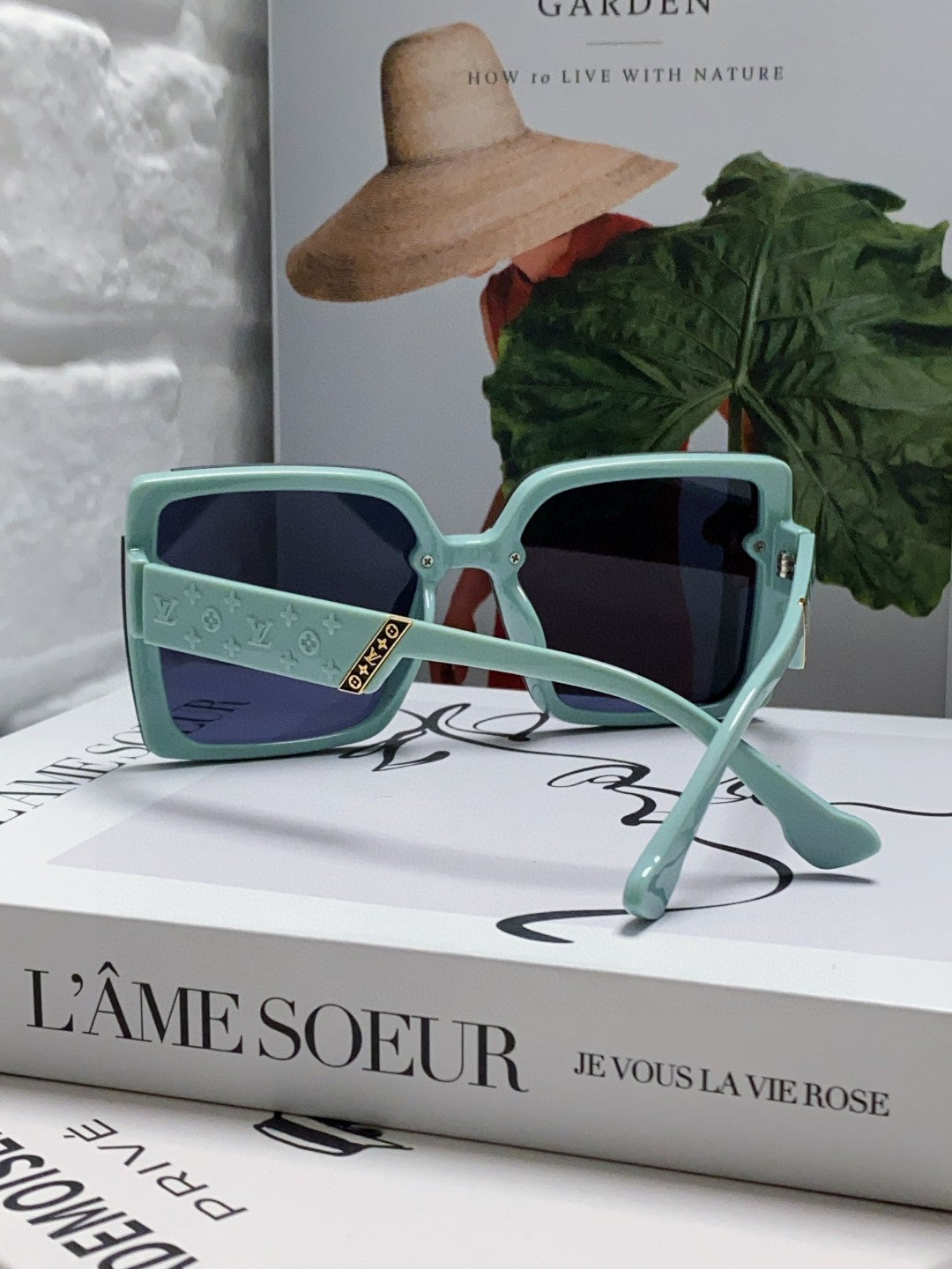 Louis Vuitton Oversized Black Lens Sunglasses for Women - detail image 2