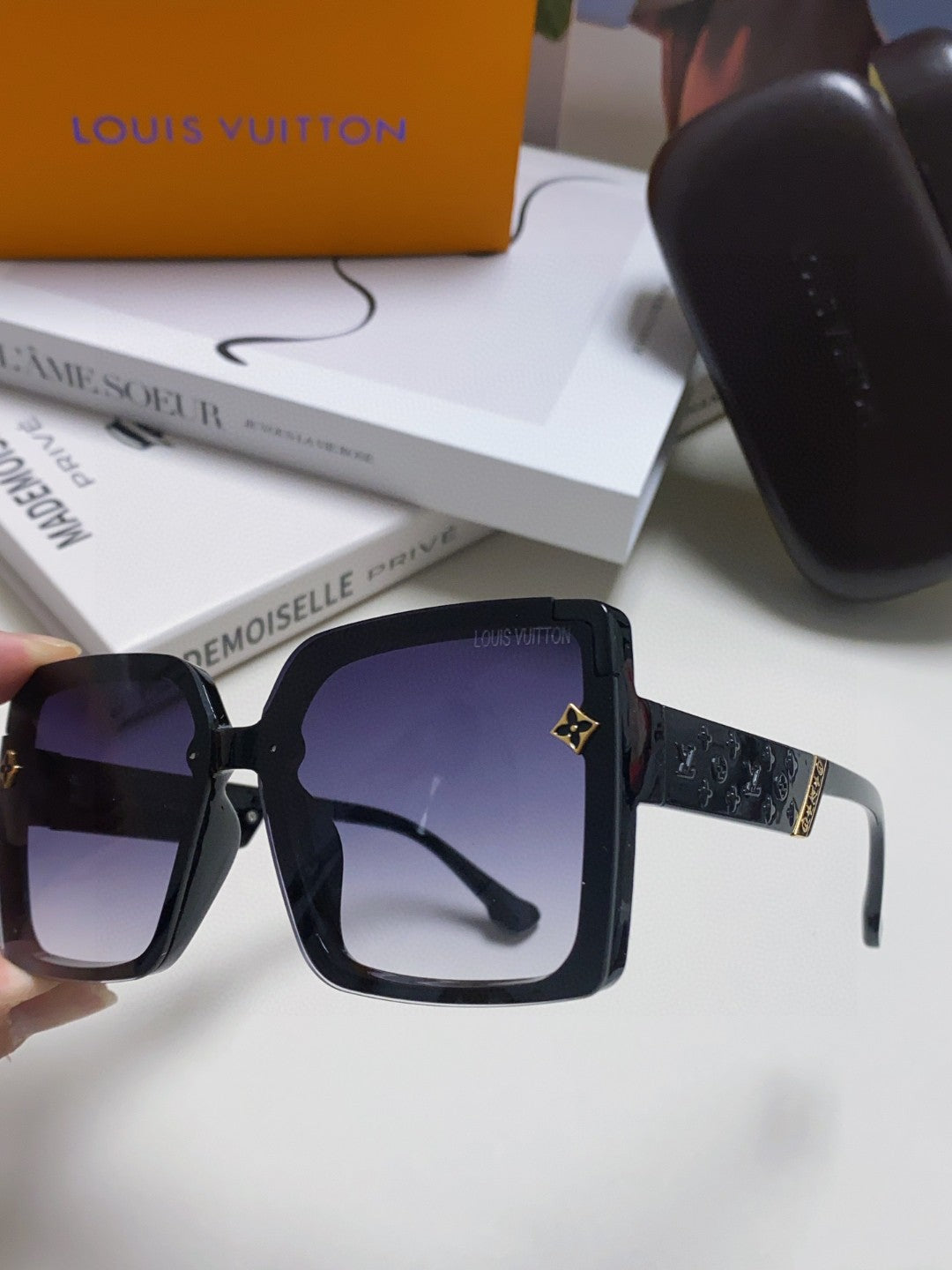 Louis Vuitton Oversized Blue Lens Sunglasses for Women - detail image 5