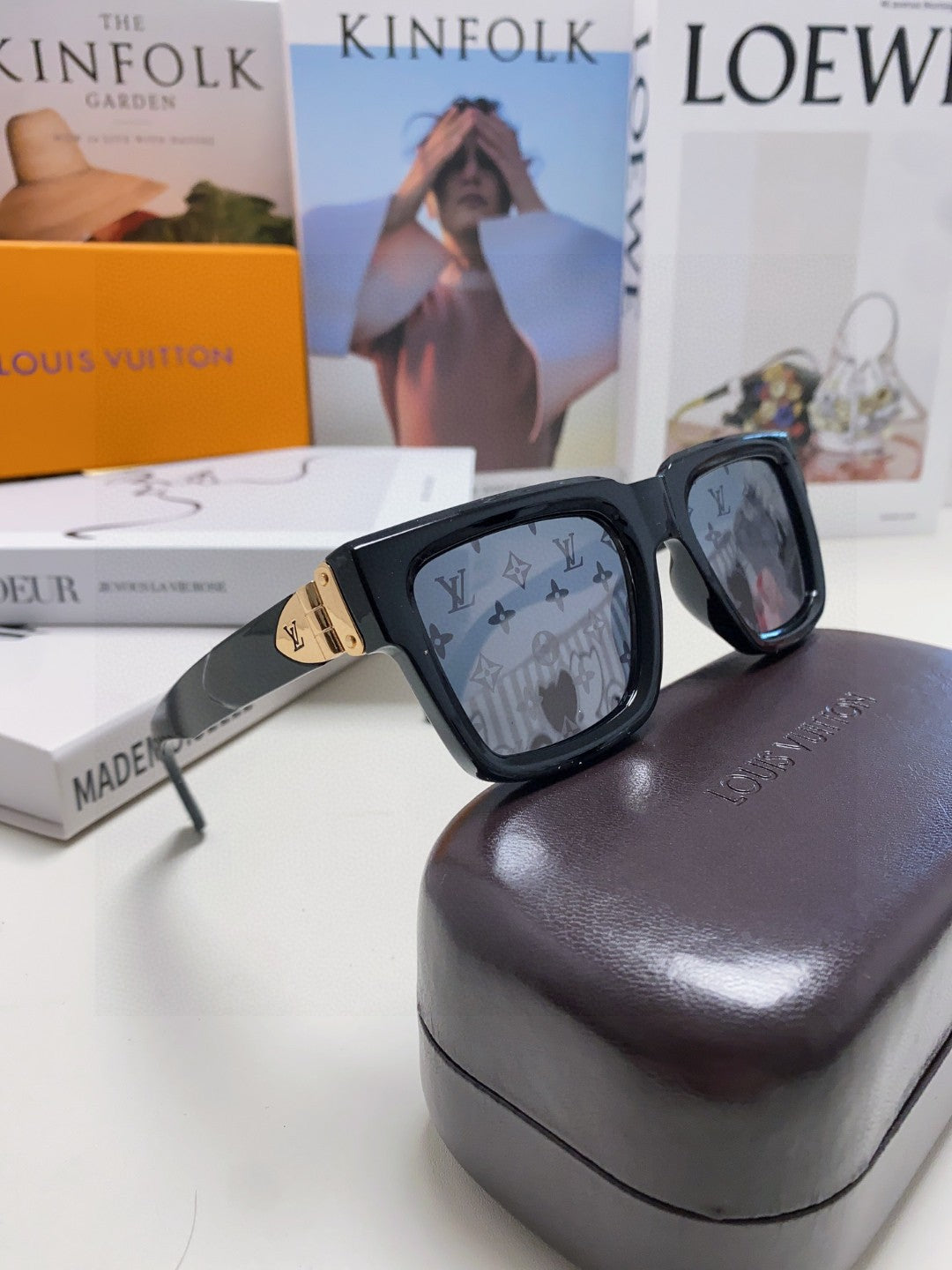 Louis Vuitton Fashion Gray Lens Sunglasses for Men & Women - 414907 - detail image 6
