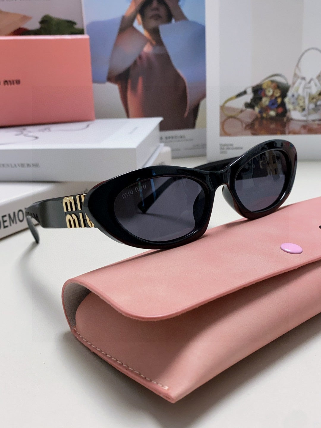 Miu Miu Cat-Eye Gray Lens Sunglasses for Men & Women - 466059 - detail image 7