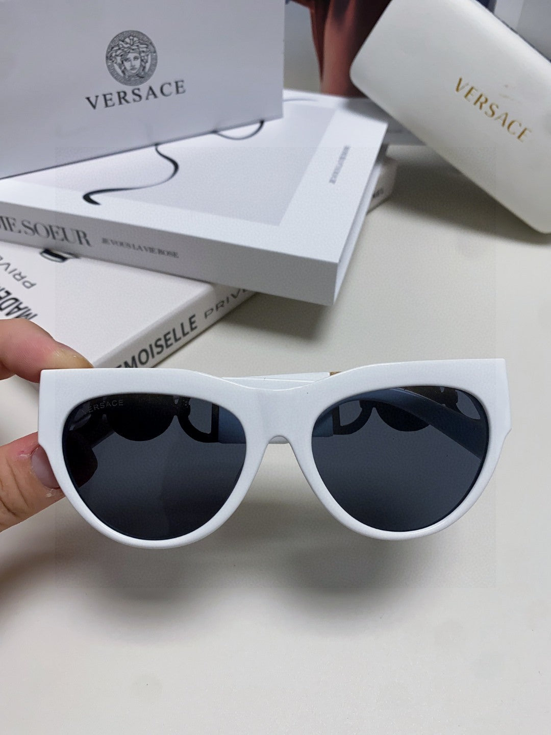 Versace Fashion Black Lens Sunglasses for Men & Women - 487898 - detail image 5