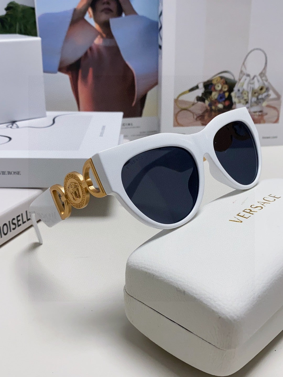 Versace Fashion Black Lens Sunglasses for Men & Women - 487898 - detail image 9