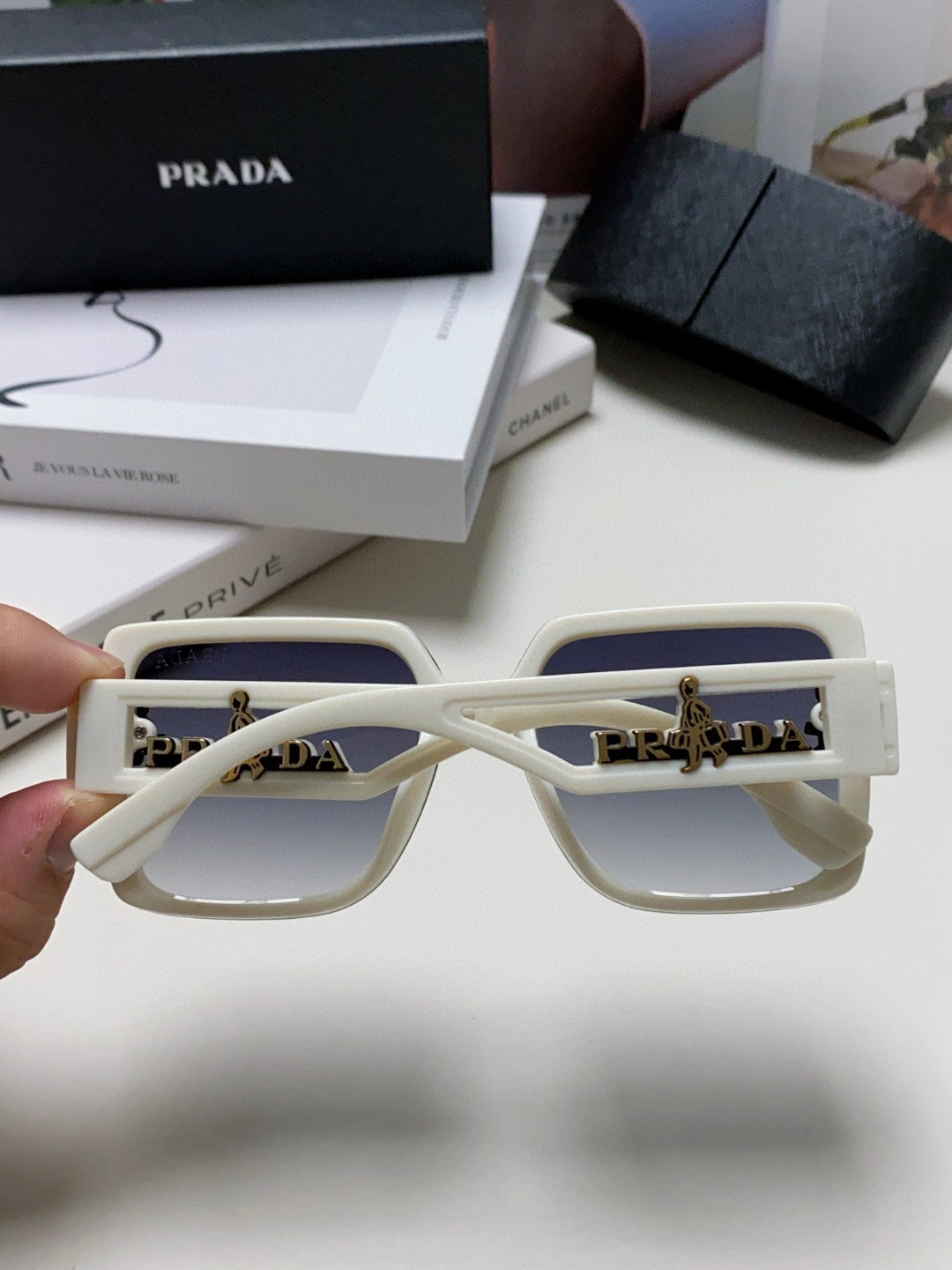 Prada Fashion Silver Lens Sunglasses for Men & Women - 998162 - detail image 4