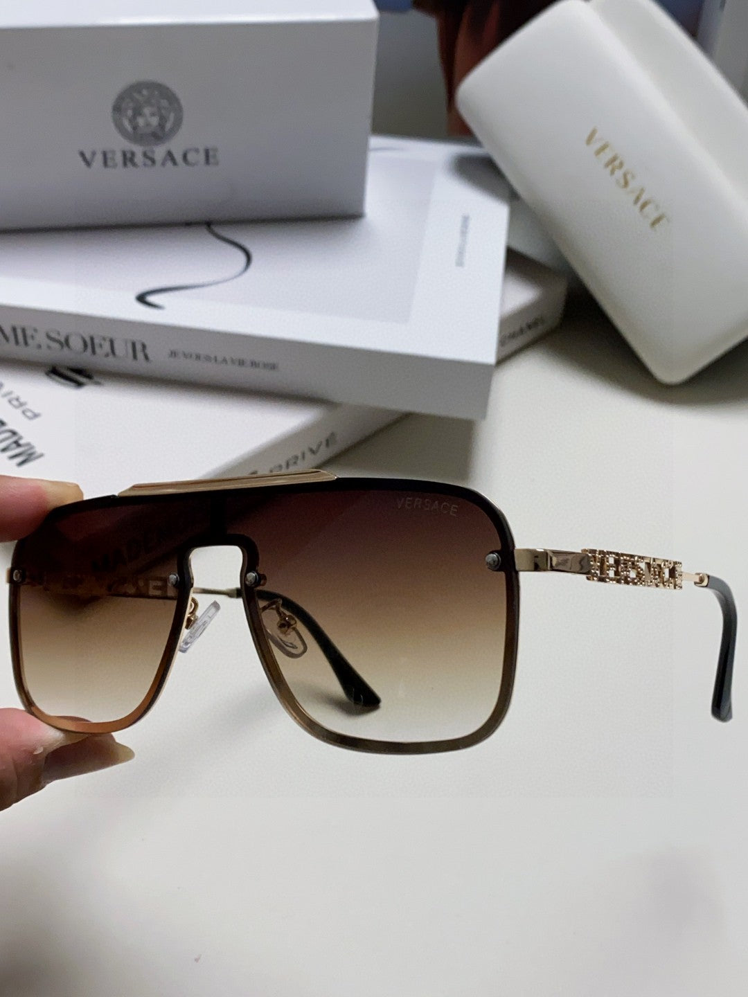 Versace Fashion Red Lens Sunglasses for Men & Women - 399298 - detail image 4