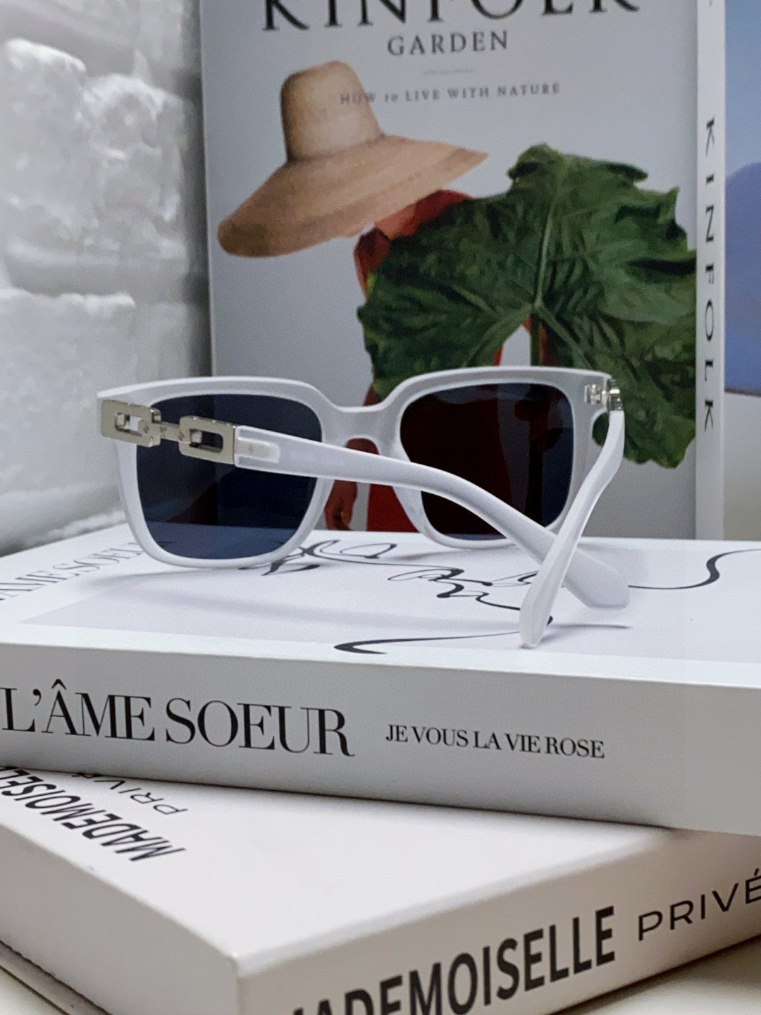 Louis Vuitton Square Blue Lens Sunglasses for Men & Women - 371393 - detail image 2