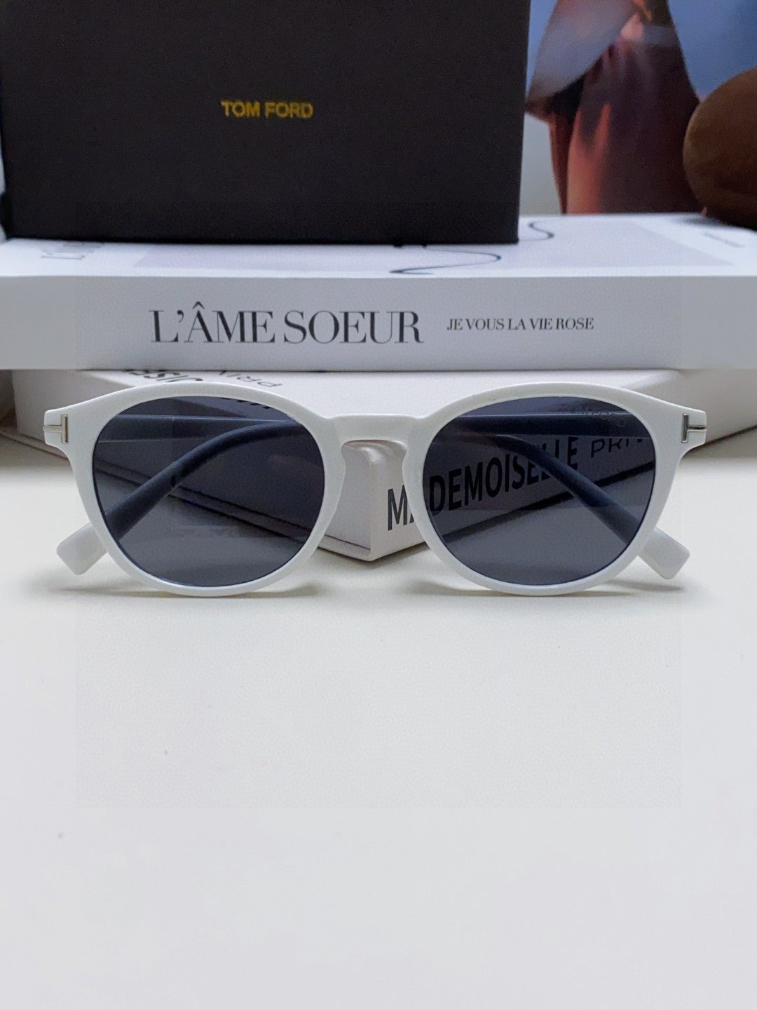 Tom Ford Polarized Round Gray Lens Sunglasses for Men & Women - 399349 - detail image 6