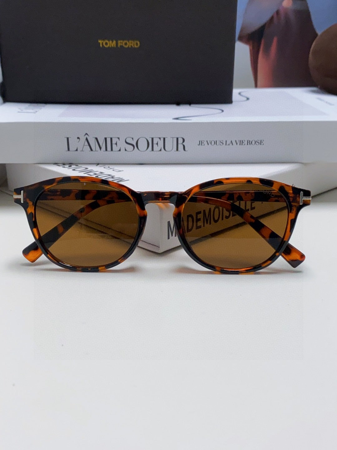 Tom Ford Polarized Round Brown Lens Sunglasses for Men & Women - detail image 6