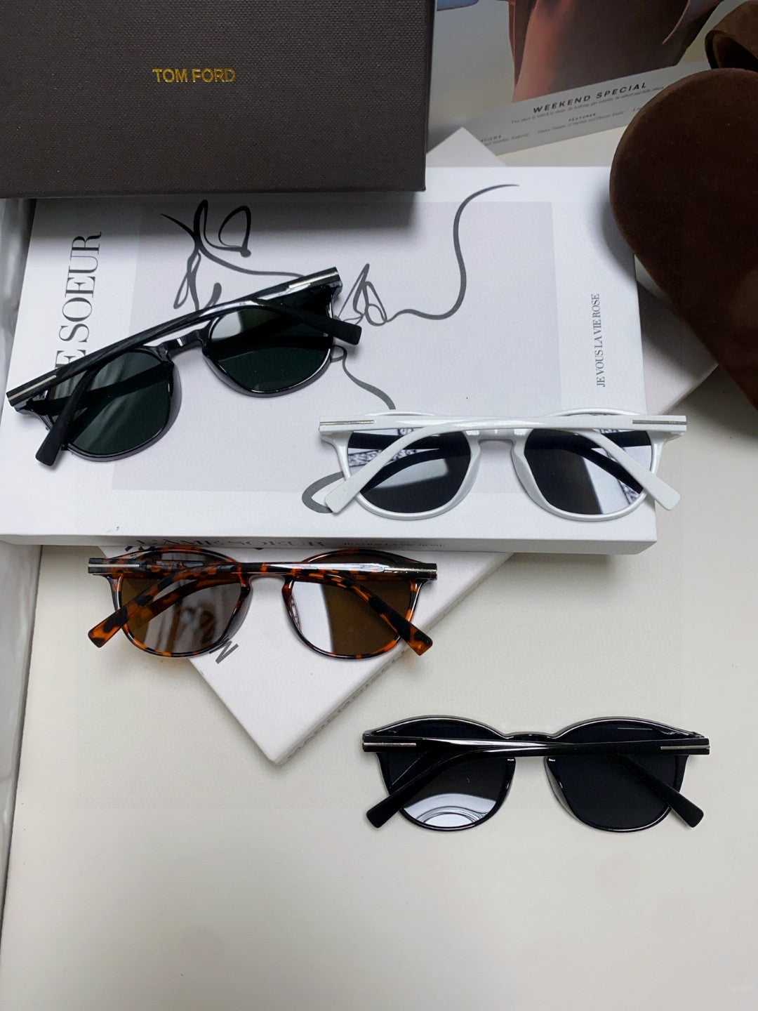 Tom Ford Polarized Round Black Lens Sunglasses for Men & Women - detail image 10