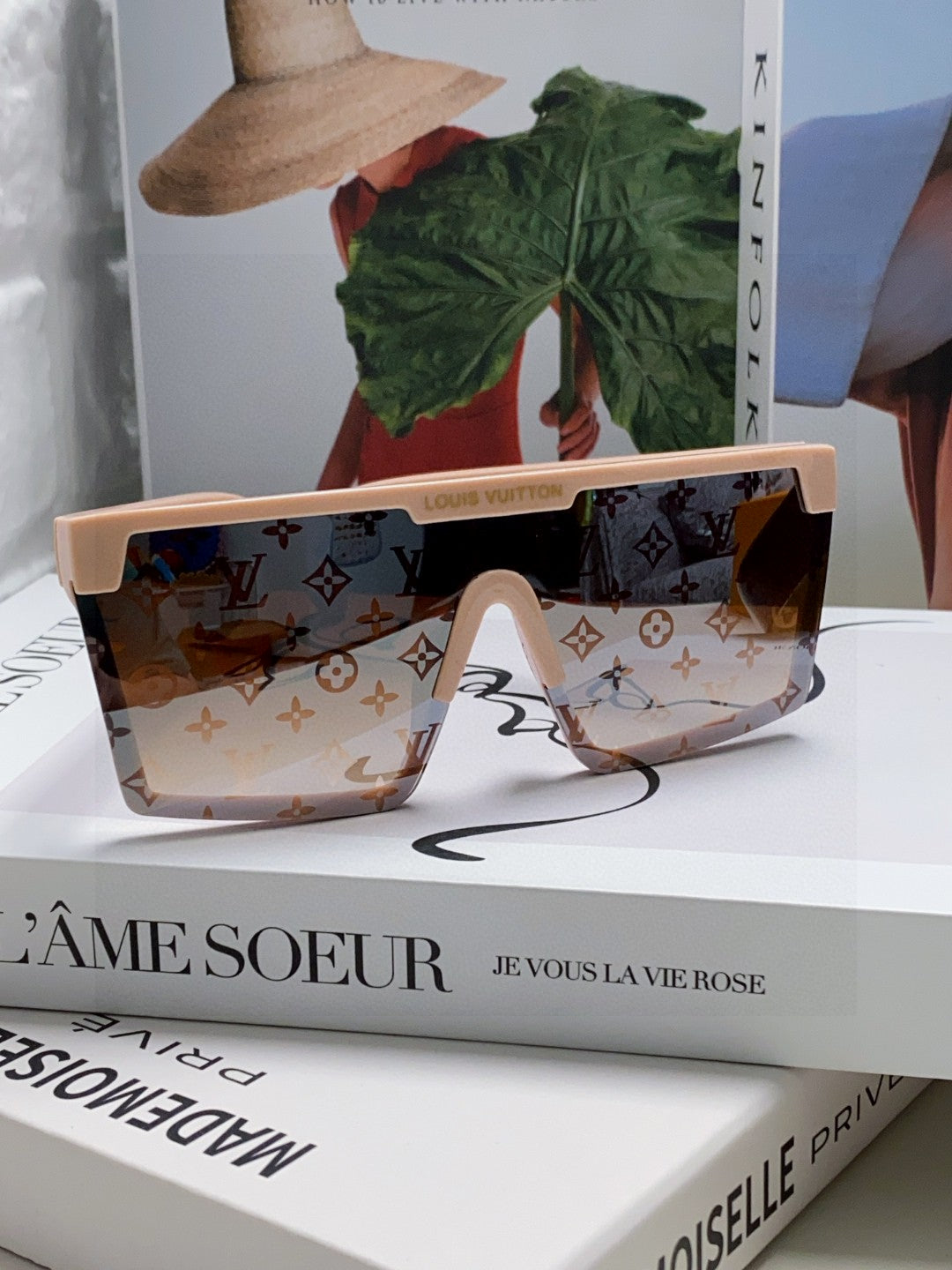 Louis Vuitton Fashion Gray Lens Sunglasses for Men - 371263