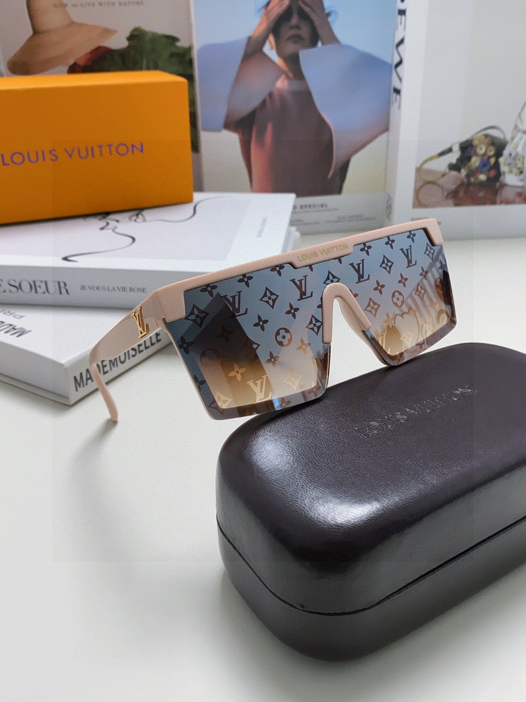 Louis Vuitton Fashion Gray Lens Sunglasses for Men - 371263 - detail image 7