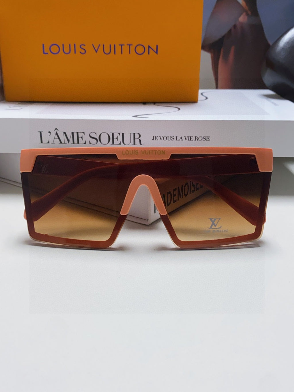 Louis Vuitton Fashion Red Lens Sunglasses for Men - detail image 6