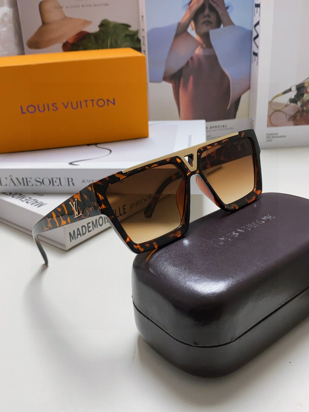 Louis Vuitton Fashion Brown Lens Sunglasses for Men - detail image 7