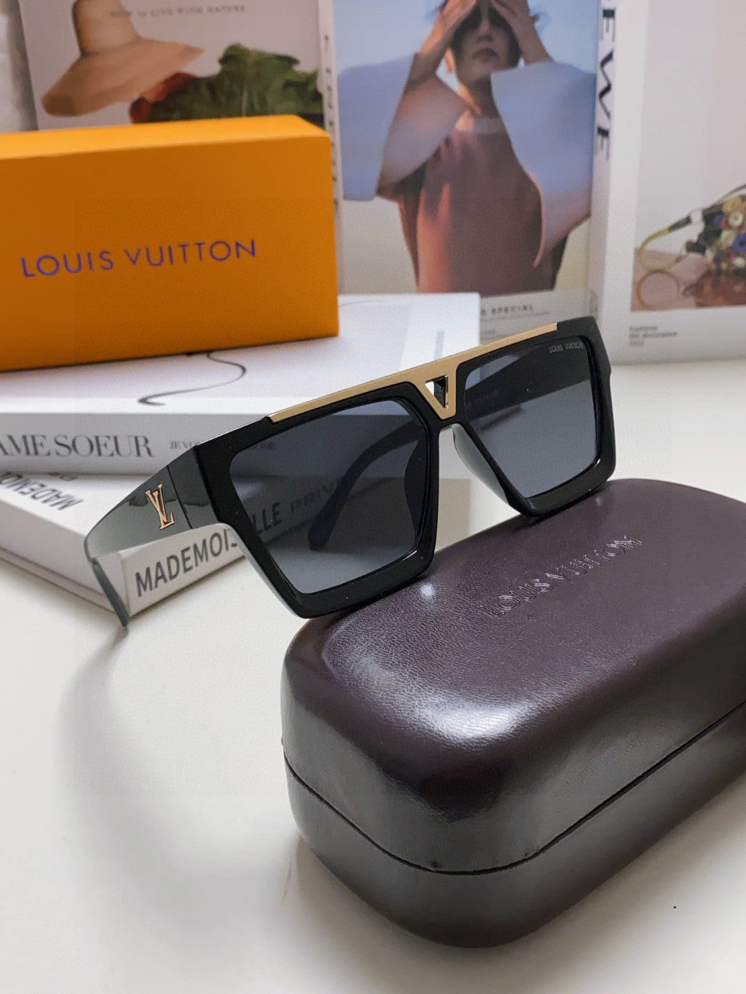 Louis Vuitton Fashion Black Lens Sunglasses for Men - 371271 - detail image 7