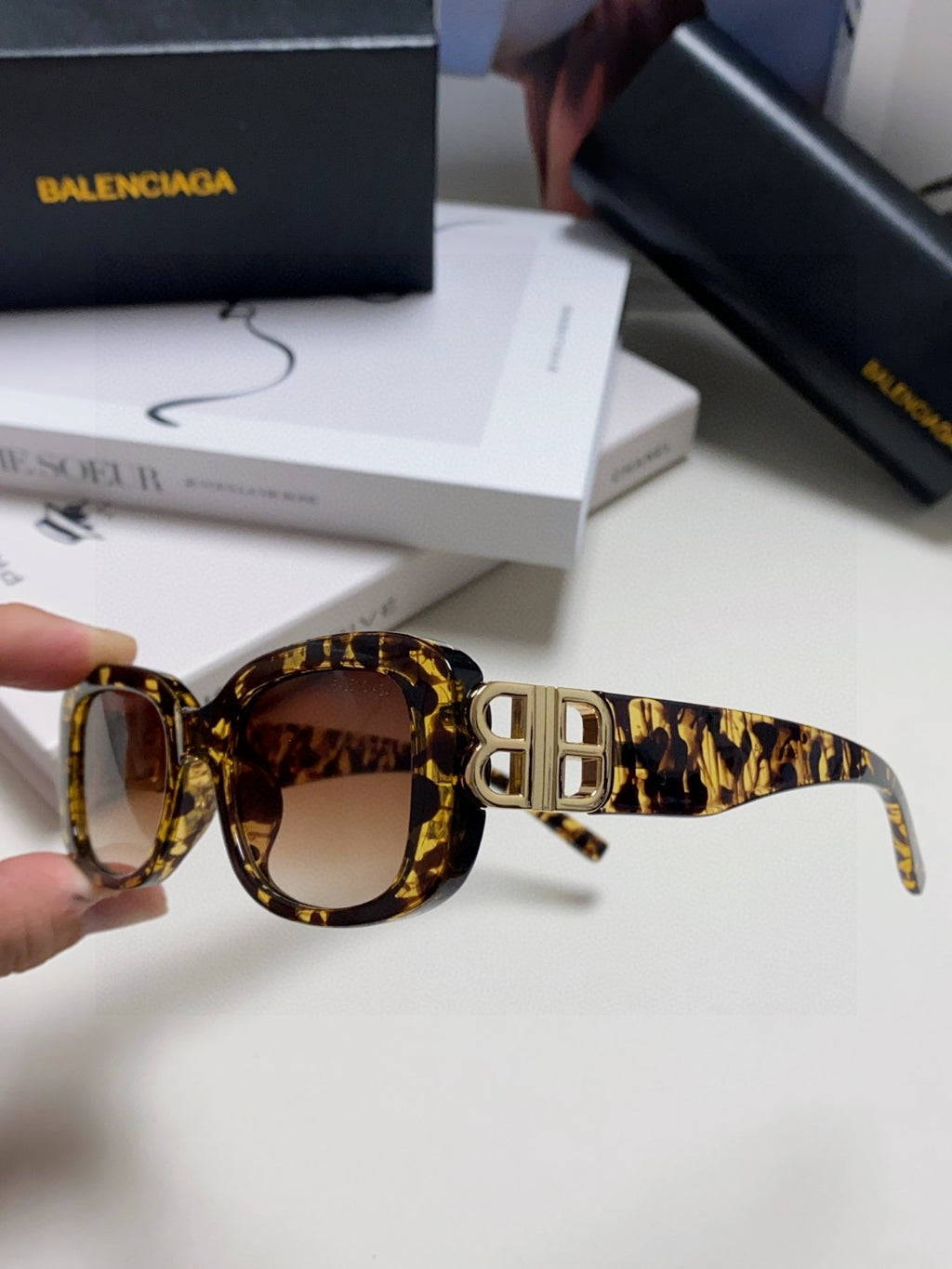 Balenciaga BB0310SK Slim Gray Lens Sunglasses for Men & Women - detail image 5