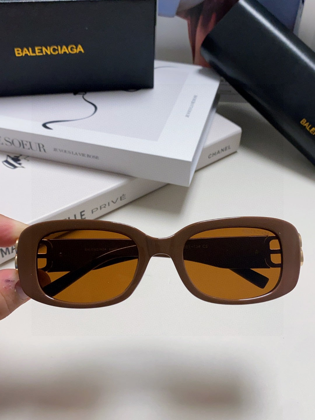 Balenciaga BB0310SK Slim Brown Lens Sunglasses for Men & Women - detail image 3
