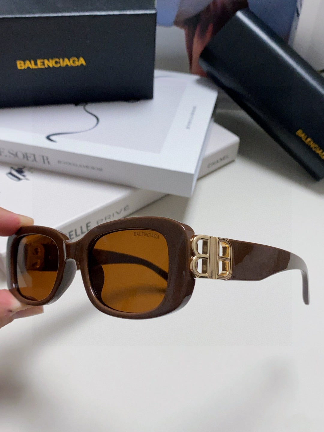 Balenciaga BB0310SK Slim Brown Lens Sunglasses for Men & Women - detail image 5