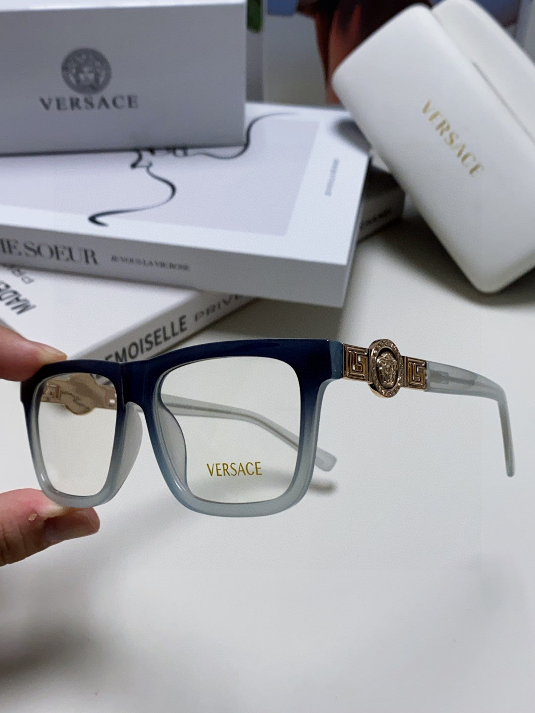Versace Acetate Fashion Gray Lens Sunglasses for Men & Women - 399306 - detail image 5