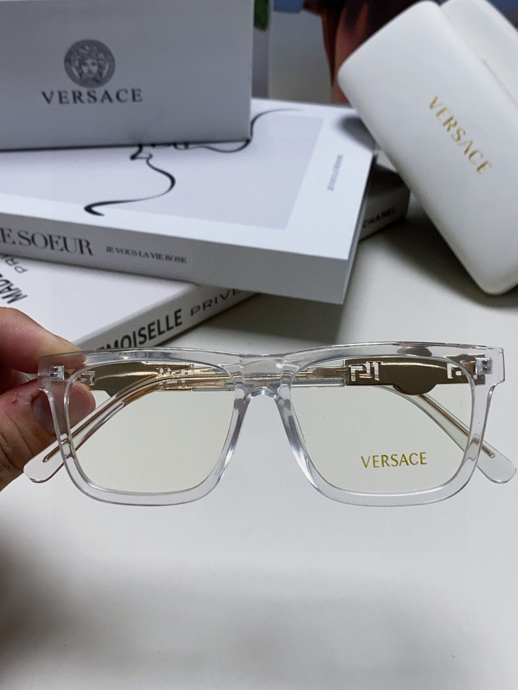 Versace Acetate Fashion Gray Lens Sunglasses for Men & Women - 399307 - detail image 3