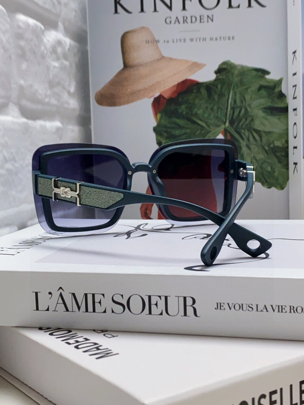 Hermès Oversized Blue Lens Sunglasses for Men & Women - detail image 2