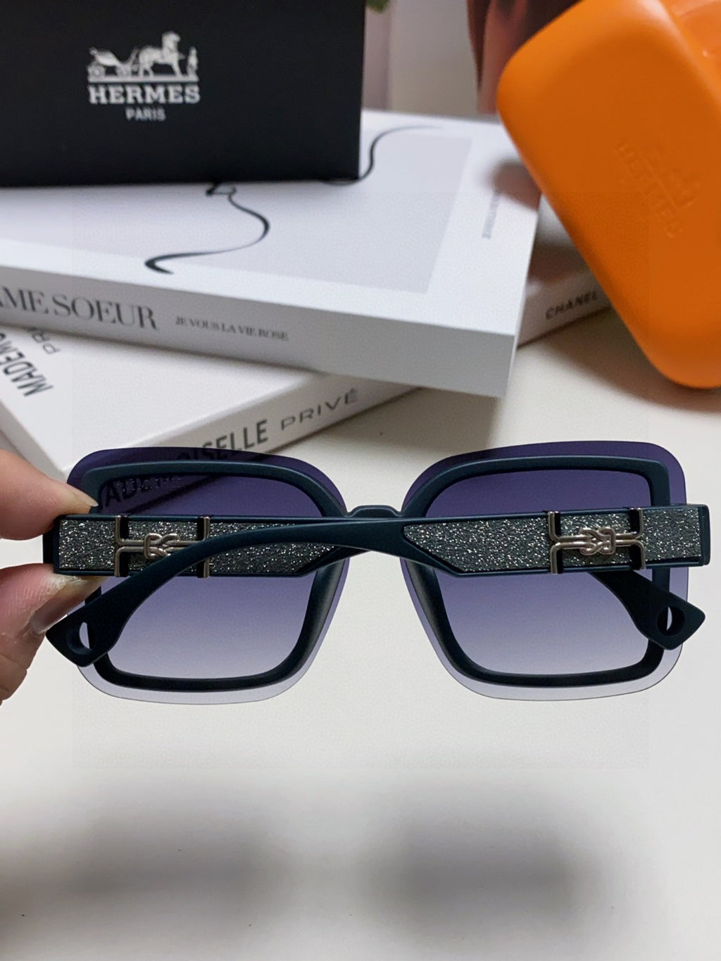 Hermès Oversized Blue Lens Sunglasses for Men & Women - detail image 4