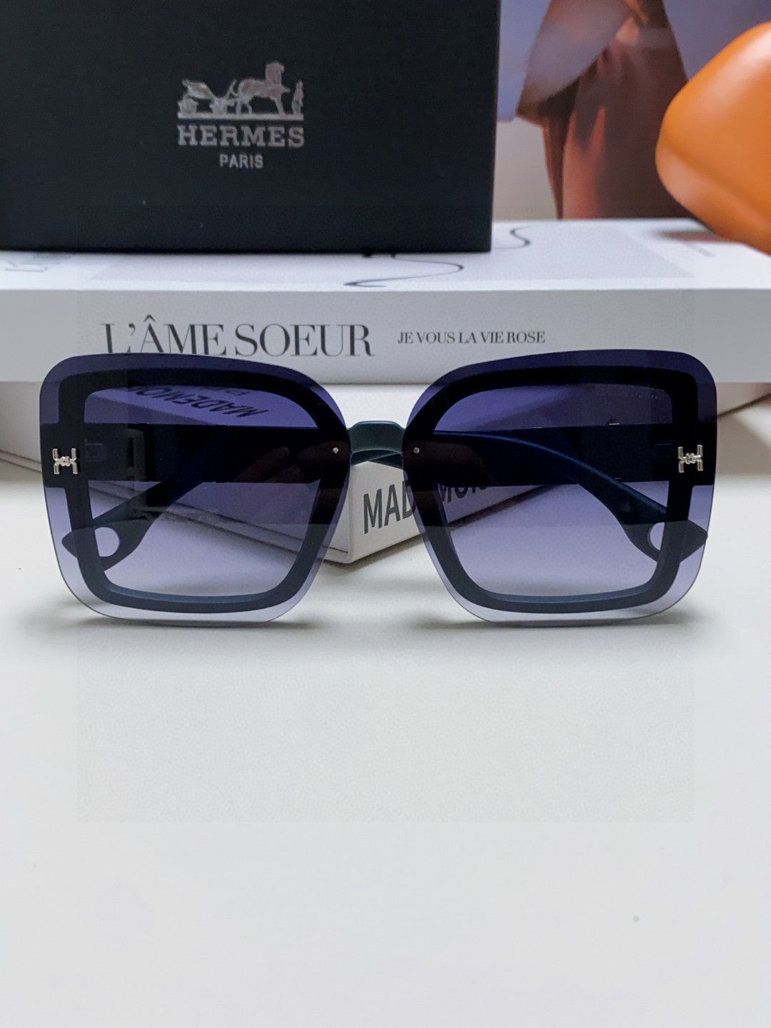 Hermès Oversized Blue Lens Sunglasses for Men & Women - detail image 6