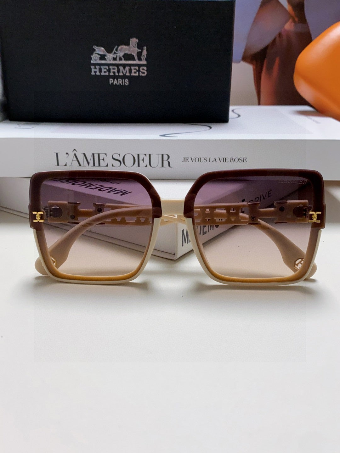 Hermès Fashion Gray Lens Sunglasses for Women - detail image 6