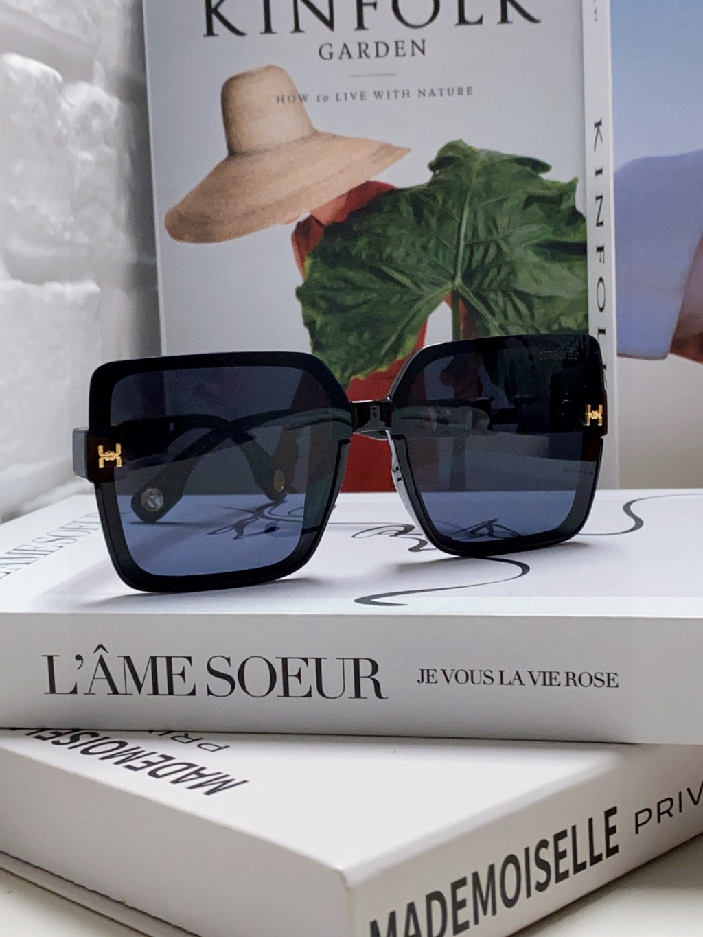 Hermès Fashion Blue Lens Sunglasses for Women