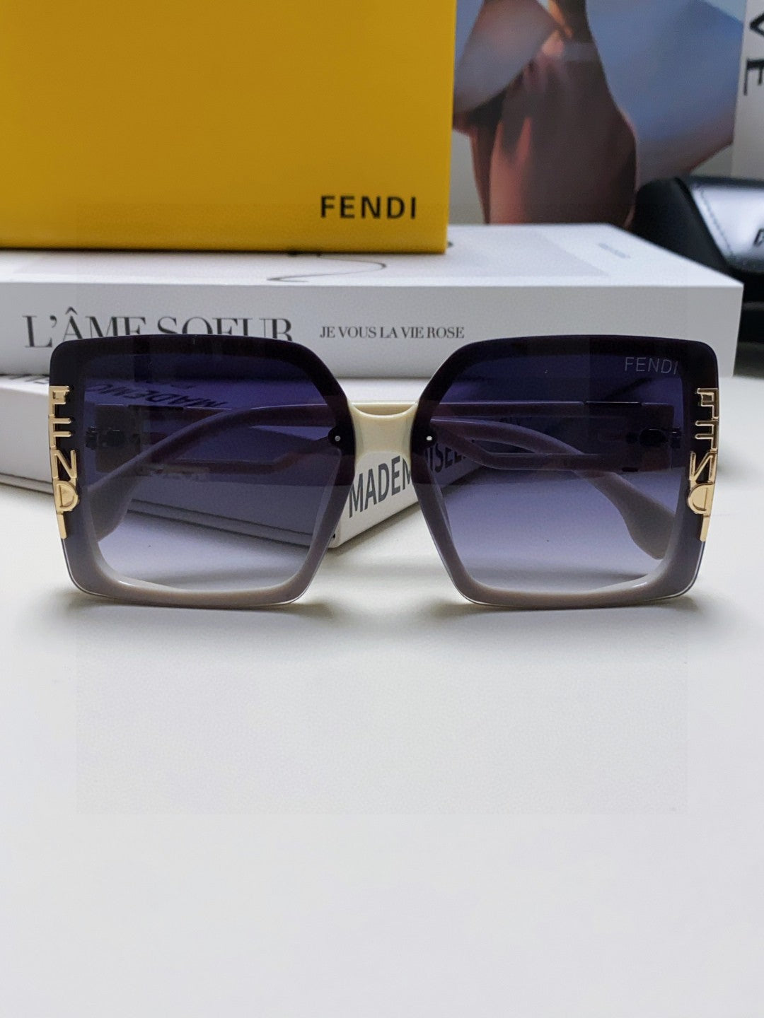 Fendi Fashion Blue Lens Sunglasses for Women - 399288 - detail image 6