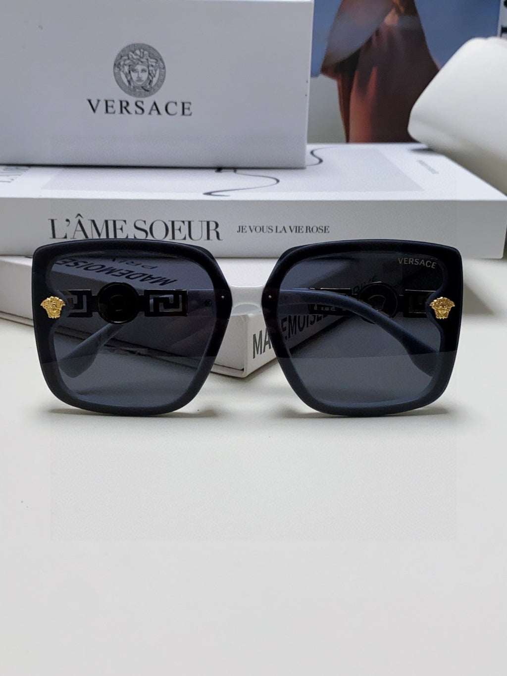 Versace Polarized Fashion Black Lens Sunglasses for Men & Women - 432818 - detail image 6