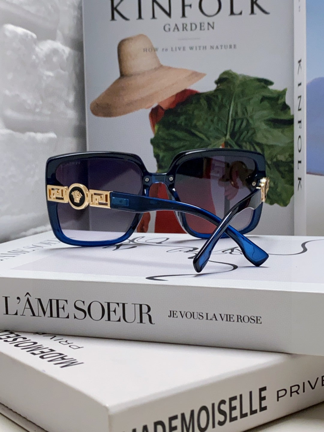 Versace Polarized Fashion Blue Lens Sunglasses for Men & Women - 432819 - detail image 2