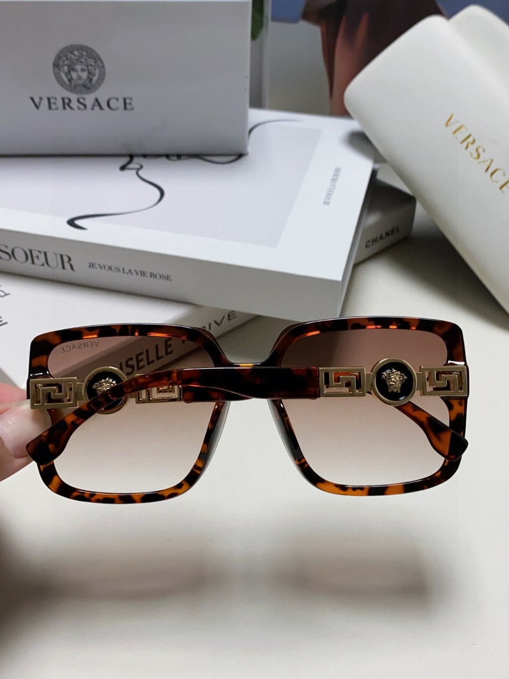 Versace Polarized Fashion Red Lens Sunglasses for Men & Women - 432809 - detail image 3