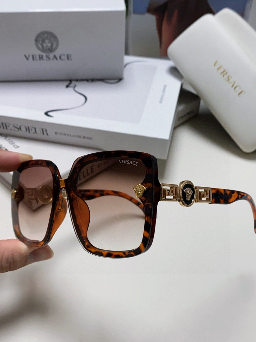 Versace Polarized Fashion Red Lens Sunglasses for Men & Women - 432809 - detail image 4