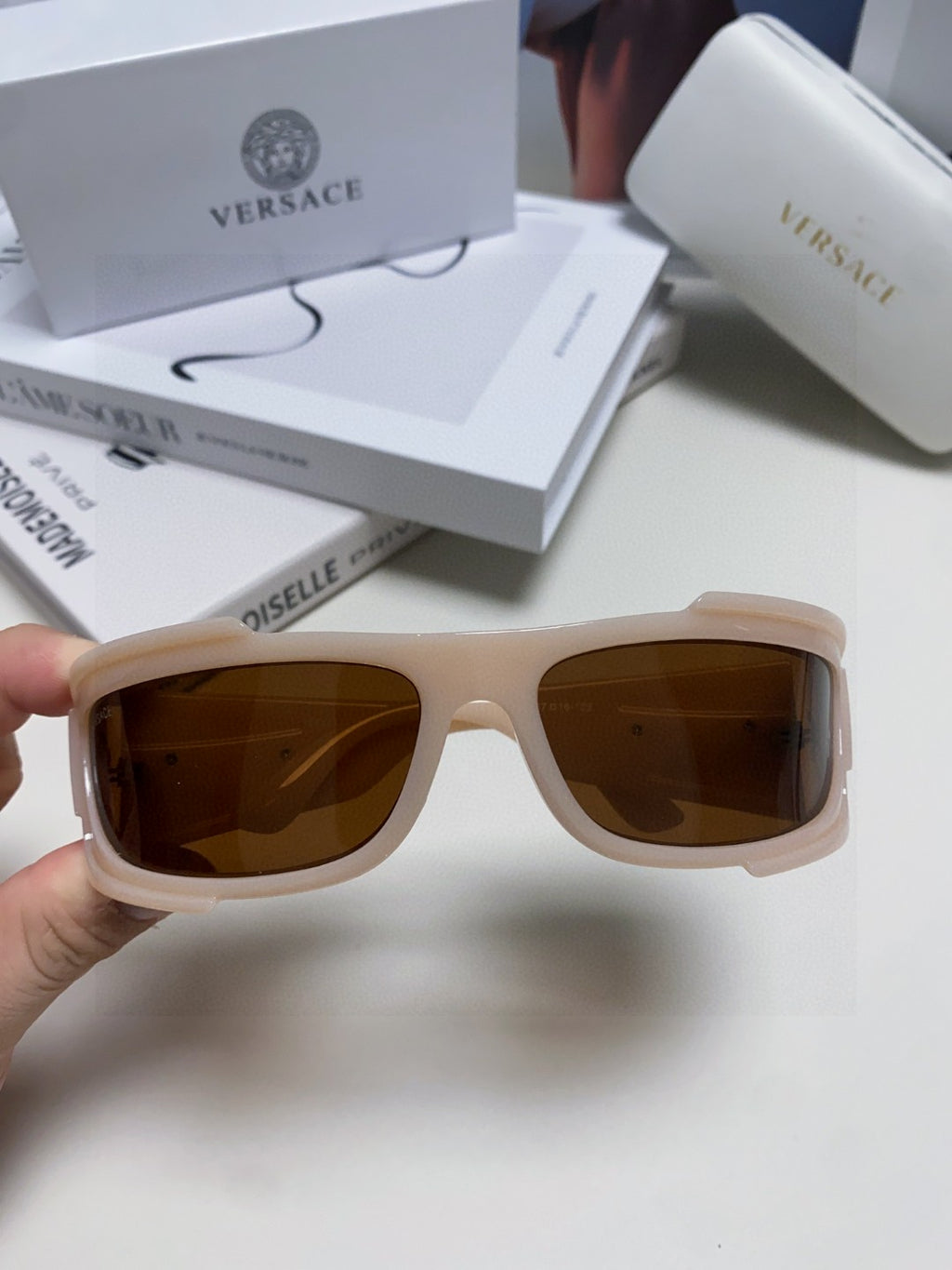 Versace Aviator Pink Lens Sunglasses for Men - detail image 3