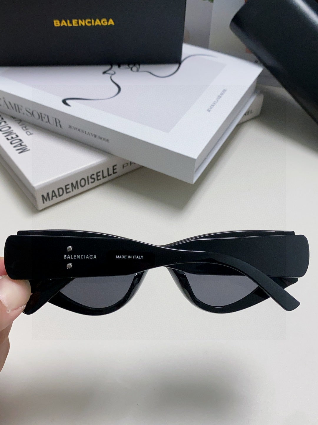 Balenciaga Polarized Cat-Eye Orange Lens Sunglasses for Men & Women - 416101 - detail image 6